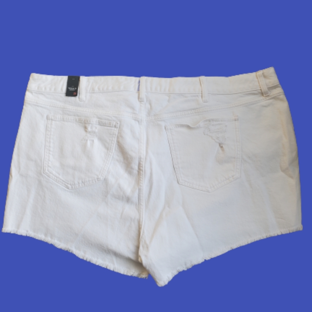 Torrid plus vintage stretch denim high rise distressed shorts, 26/ 49", … - Picture 9 of 15